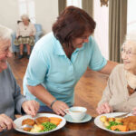 Pola Makan Seimbang untuk Energi Optimal di Usia 50 ke Atas